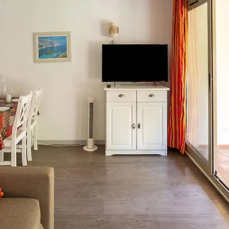 Le Vallon Du Roy Apartment *